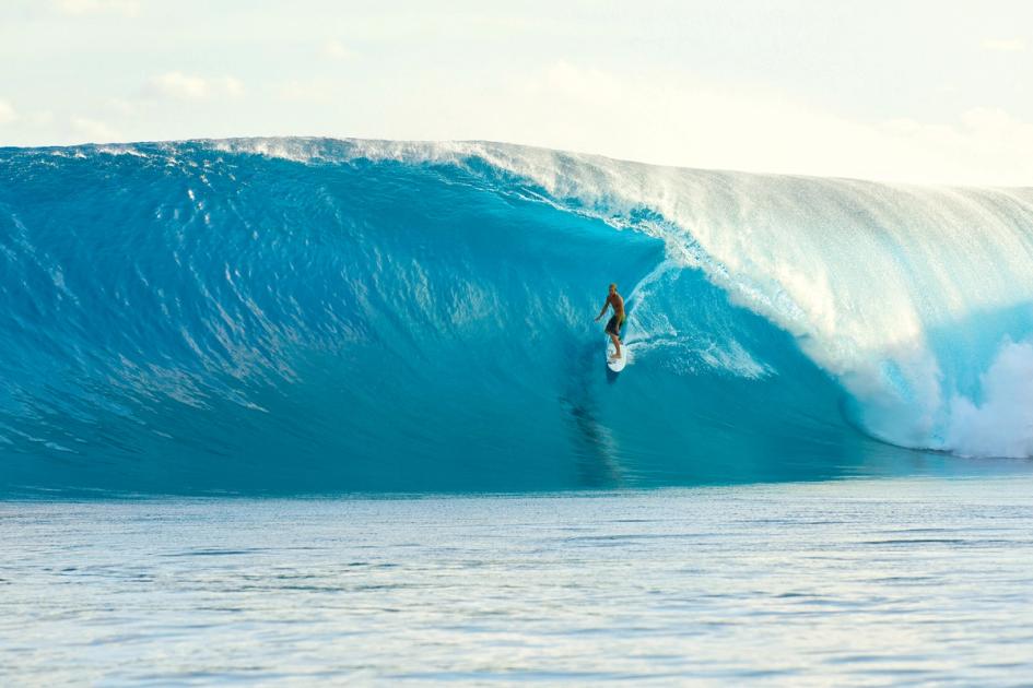 Filter and research over 5,000 surf destinations